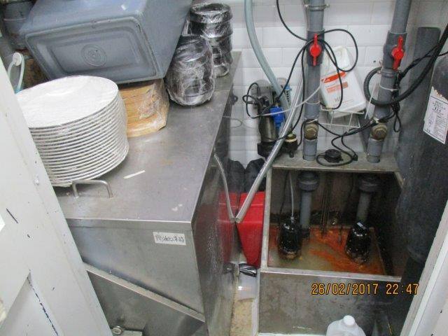 隔油池吸缸服務工程相片